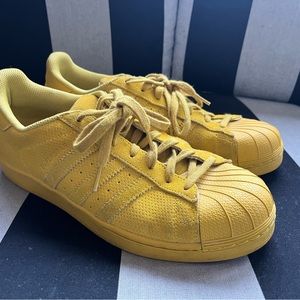 Adidas Superstar: Yellow Suede: Size 10(US) Men